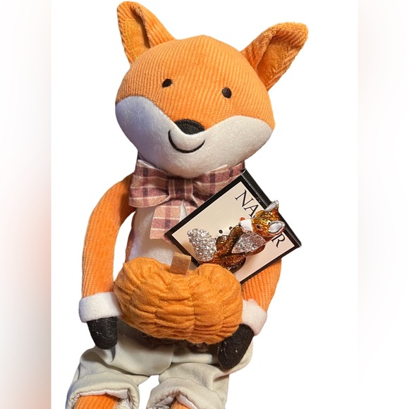 Napier NWT Beautiful Brown Gold Enamel White Rhinestone Fox Pin & Fox Decor - Picture 5 of 9